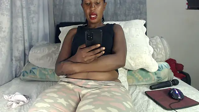 leanna23 online show from January 11, 8:58 pm