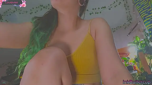 Dead Butterfly online show from September 28, 3:46 am