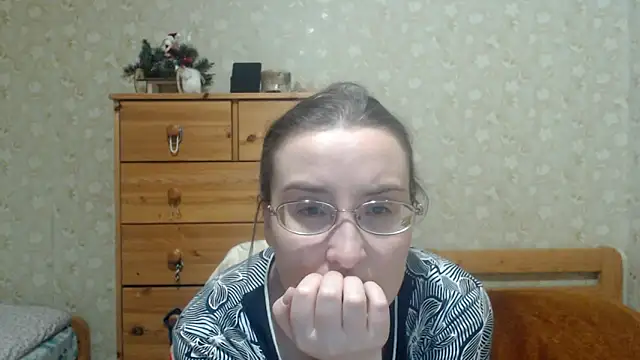 Smart Rose online show from February 8, 11:18 pm