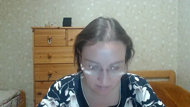 Smart Rose online show from October 2, 9:20 pm