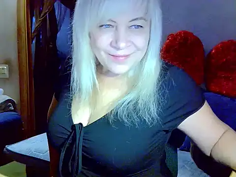 AgoniA7 online show from November 3, 4:38 am