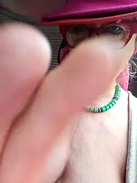 MucMilf59 online show from October 9, 4:00 pm