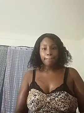 Xochillovemoney2 online show from September 30, 1:50 pm