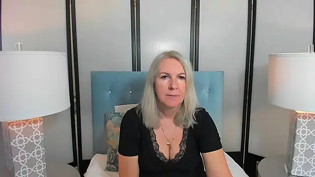 EricaTop online show from October 27, 5:52 pm