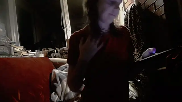 jude cherrys1991 online show from March 17, 8:35 pm