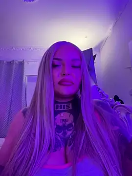  MelinaCurves  online show from October 2, 10:04 pm