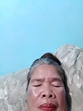 sexylizzy4u online show from March 9, 1:14 pm