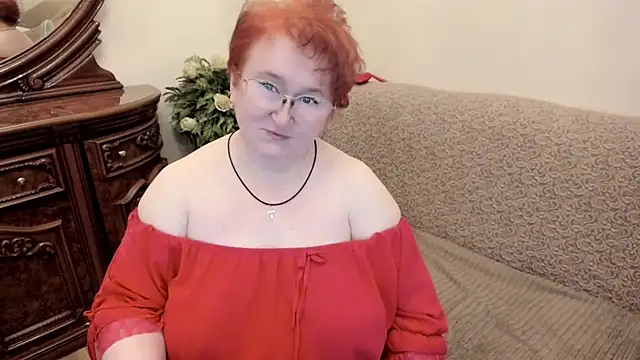 leiamillersonn online show from November 7, 9:31 pm