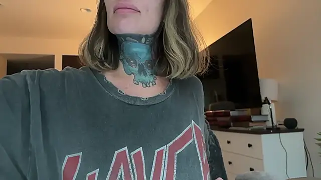 airgeadx online show from October 13, 4:53 pm