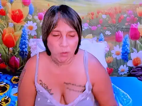 indianroxy online show from October 9, 4:55 pm