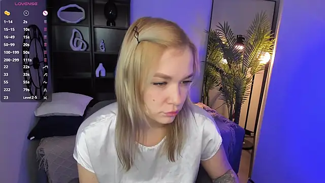 BellaDreamy online show from December 5, 5:18 am