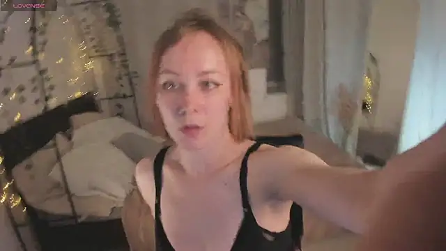 LilianKroft online show from June 3, 12:28 pm