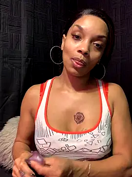 Rakiyahcharms online show from November 13, 3:49 am