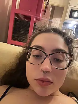 ladyturtle online show from July 9, 4:31 pm