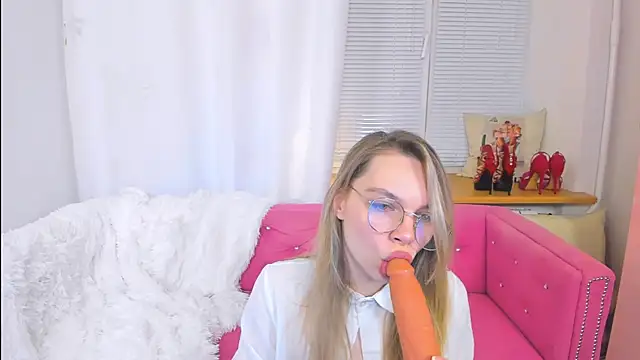 The Deep Passion online show from November 26, 1:56 pm