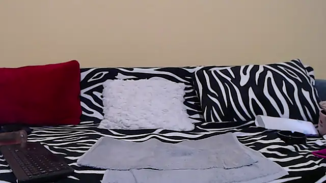 christine33 online show from March 12, 4:53 pm