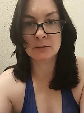 DesreRose online show from June 25, 10:55 pm