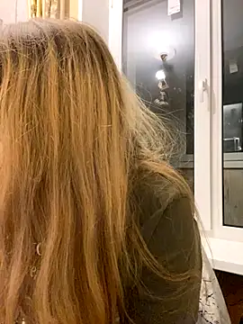 -MimmiLissa- online show from October 3, 5:29 pm