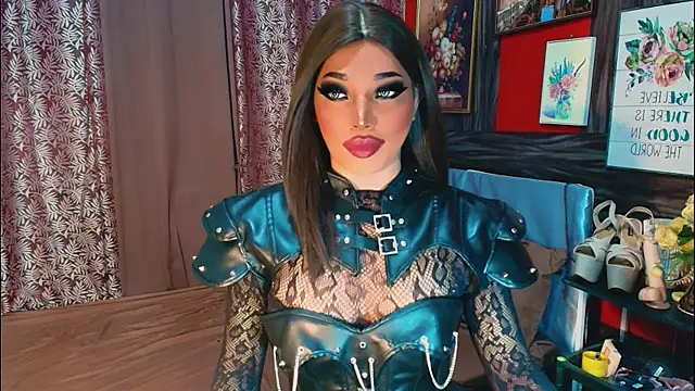 yummylollipop online show from November 7, 5:40 pm