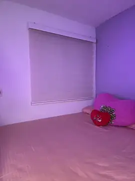 Sammy pink online show from November 17, 10:32 pm