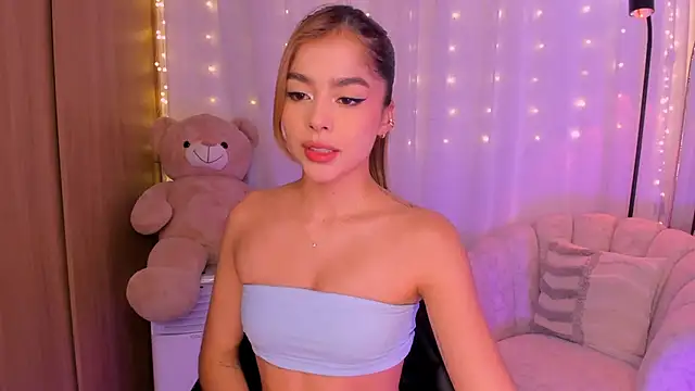 AmyDavis  online show from September 25, 12:43 am