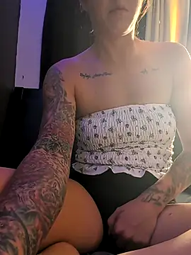 Jennababee online show from June 12, 5:21 pm