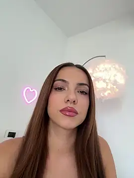 Rileysim88 online show from September 20, 9:40 am