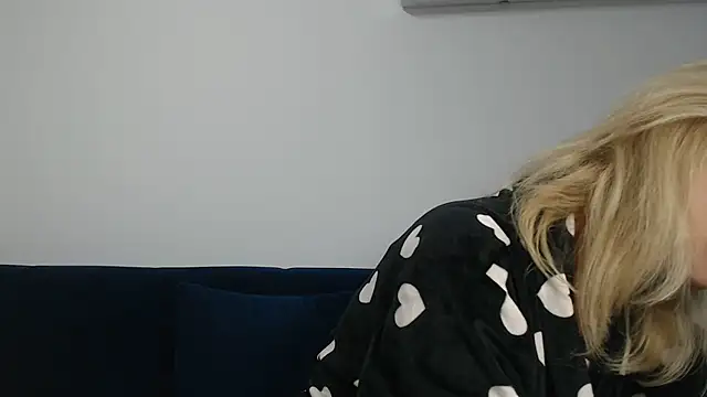 MysticCreature online show from November 3, 4:16 am