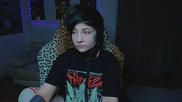 acid trip1l online show from October 31, 8:13 pm