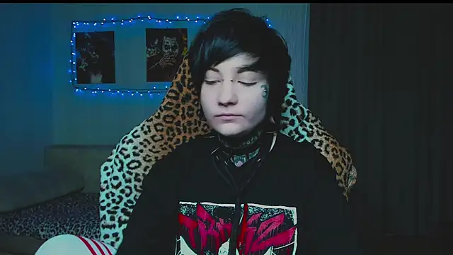 acid trip1l online show from October 5, 10:04 pm