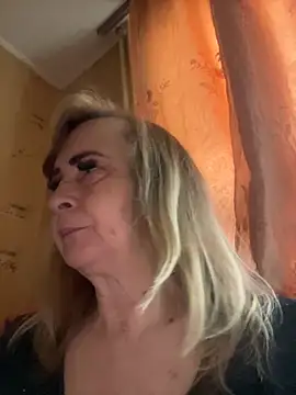 Irina2909xh online show from November 27, 8:17 am