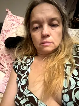 Susanel online show from September 21, 8:40 pm