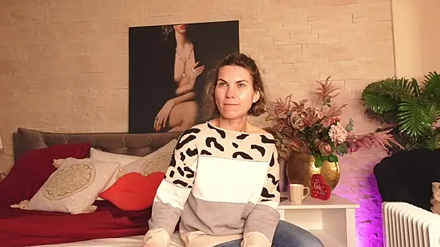 FeliciaKrige online show from March 9, 9:51 pm