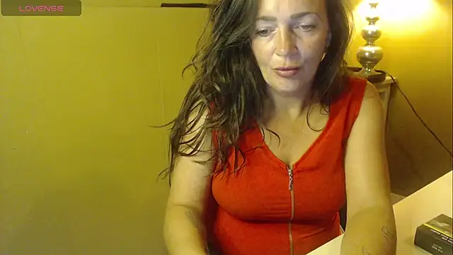 cloe85nl online show from June 8, 7:42 am