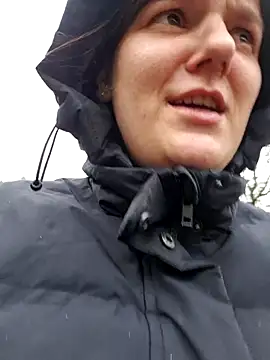 Cutegirlforyou online show from February 12, 1:35 pm