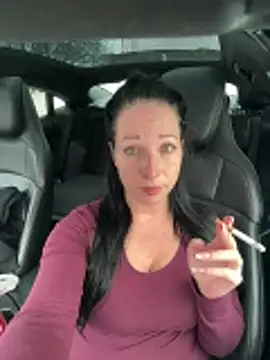 Viola Beck online show from February 17, 3:33 pm