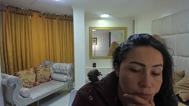 gaby trent online show from October 14, 1:57 pm