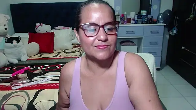 pervert mommy  online show from November 17, 11:55 am