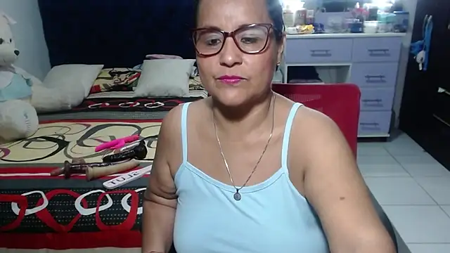 pervert mommy  online show from April 6, 8:48 am