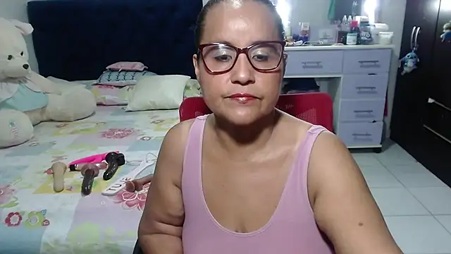 pervert mommy  online show from February 12, 10:06 am