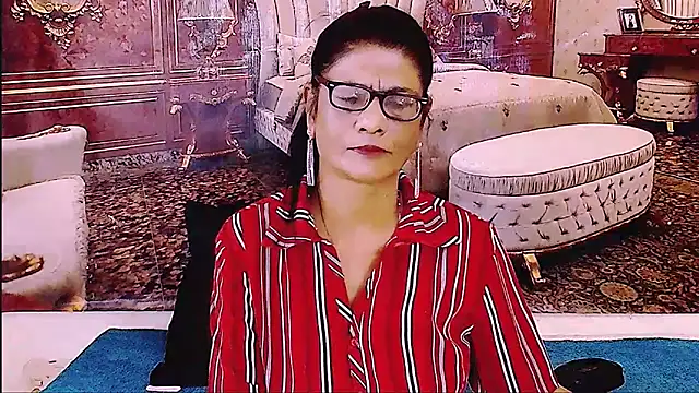 IndianAllure online show from April 21, 6:09 am