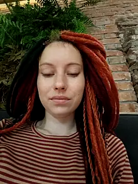 Frost foxy online show from September 13, 3:47 am