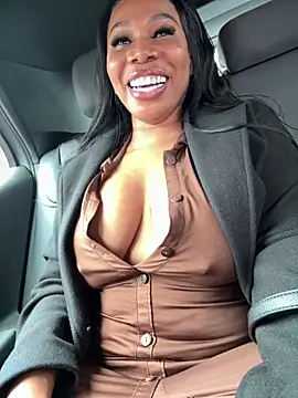 Belle    online show from September 26, 2:15 pm