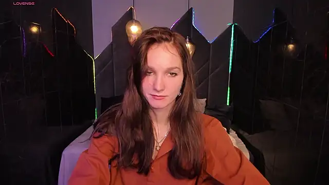 MirandaGlow online show from January 18, 5:37 am