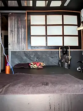 DarkDea online show from September 13, 4:15 pm