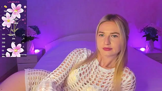 AnnaCarrera online show from September 21, 9:24 pm