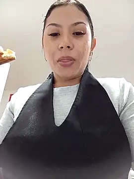 little susie online show from December 23, 10:30 am