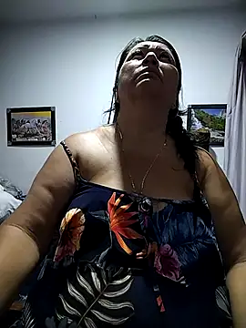 Brenda Berck  online show from February 5, 11:02 am