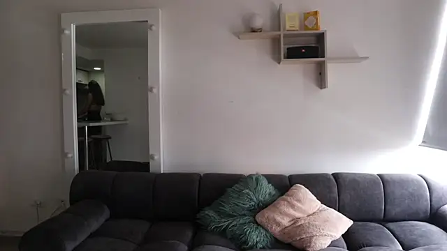  Vahos  online show from September 17, 5:11 pm