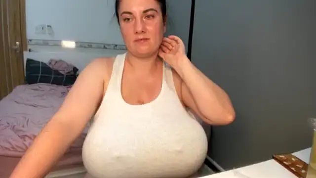 alisiaparril online show from September 19, 12:37 pm